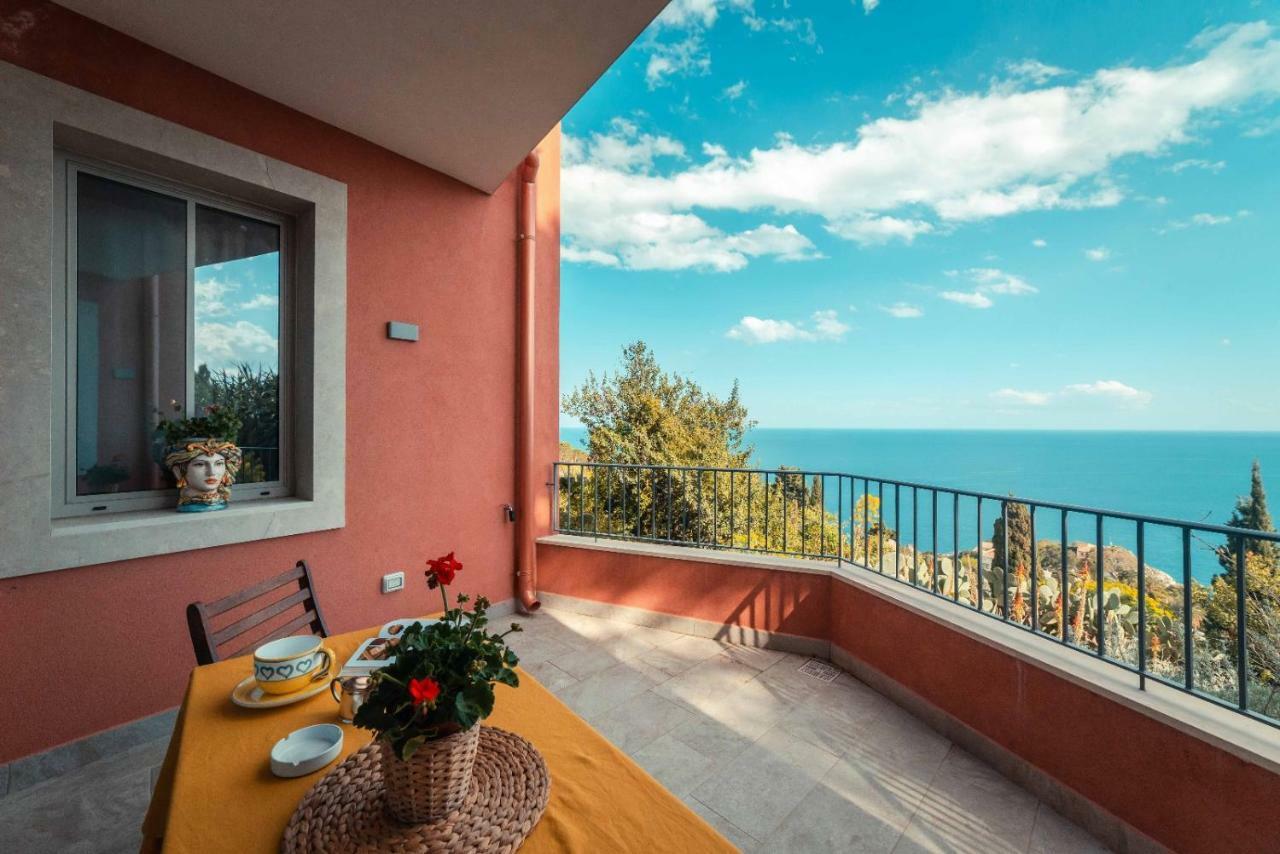 The Charming House Lägenhet Taormina